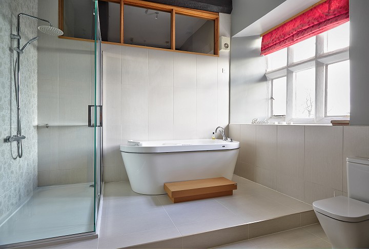 
      Gallery image from Dalton and Co